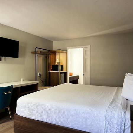 Surestay By Best Western Морган Хил Екстериор снимка